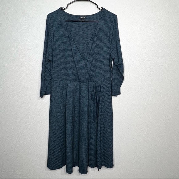 Torrid Womens 1 1X Dark Green Ribbed Faux Wrap Dress Long Sleeve Fit & Flare - Picture 11 of 11
